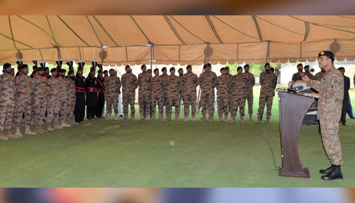 بلوچستان کے عوام کی ترقی کیلئے پاک فوج کندھے سے کندھا ملائے کھڑی ہے، فیلڈ مارشل عاصم منیر