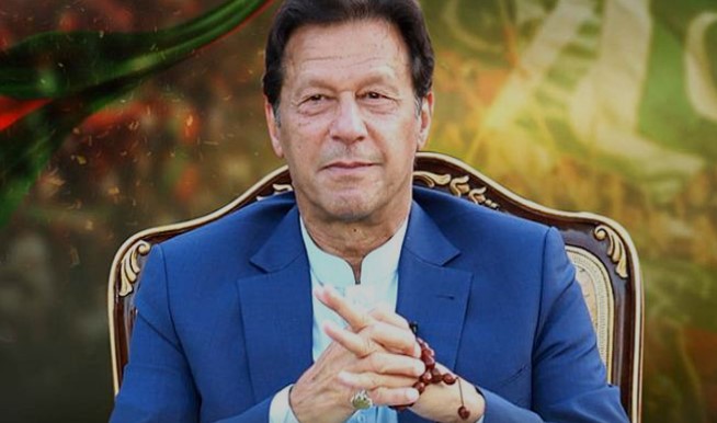 عمران خان کی ضمانت کی درخواستوں پر سپریم کورٹ میں سماعت کل تک ملتوی