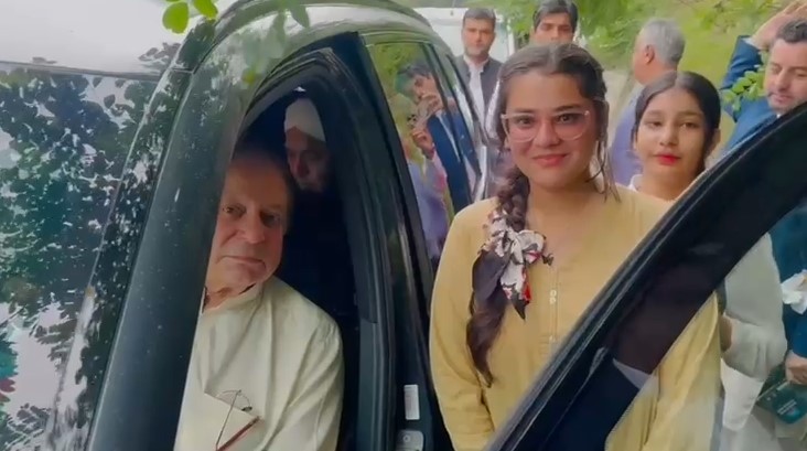 مری ،نوازشریف عوام میں گھل مل گئے