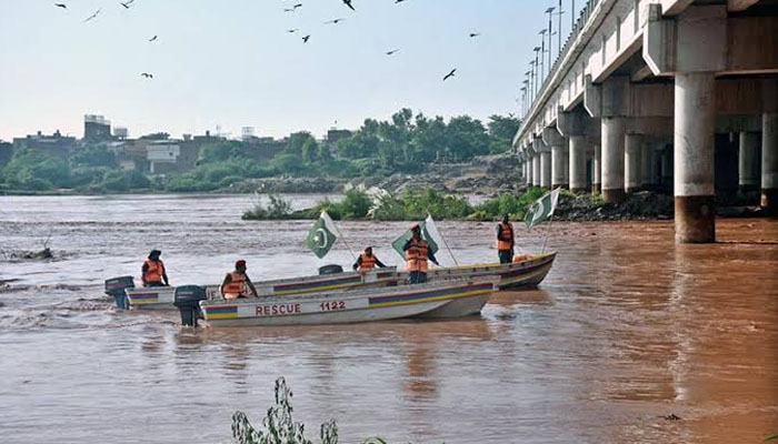 دریائے راوی پر 48 گھنٹوں کیلئے سیلاب الرٹ، پنجاب بھر میں بارشیں