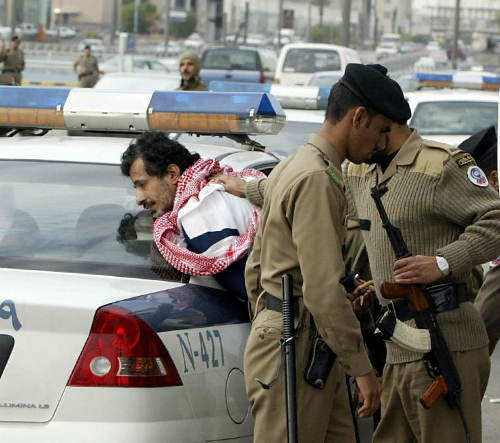 سعودی عرب میں بڑے پیمانے پر کریک ڈاؤن, 22 ہزار سے زائد افراد گرفتار