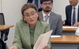 وزیراعلی پنجاب سے سیلاب متاثرین کے لئے بڑے ریلیف پیکج کا اعلان کردیا، عظمی بخاری