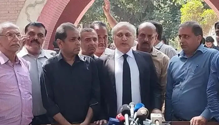 وکلا تنظیموں کا  ارشد انصاری صدر لاہور پریس کلب سمیت تمام صحافیوں کا ساتھ دینے کا اعلان