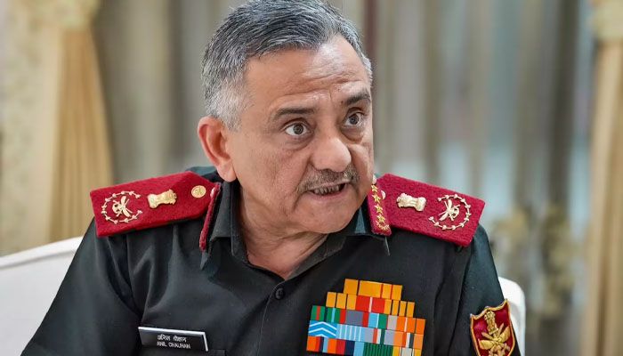 بھارتی چیف آف ڈیفنس اسٹاف جنرل انل چوہان کی مدت ملازمت میں توسیع منظور