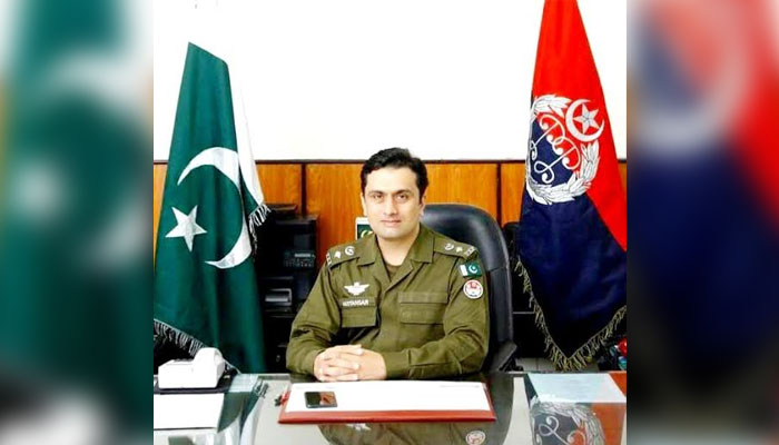 سزائیں اور سبق: پنجاب پولیس کے تین چہرے