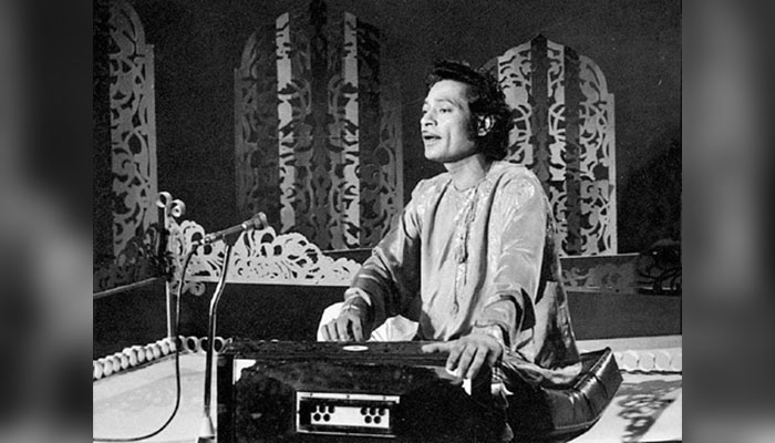 انشا جی اٹھو اب کوچ کرو۔۔ پٹیالہ گھرانے کے لیجنڈ استاد امانت علی خان کی برسی