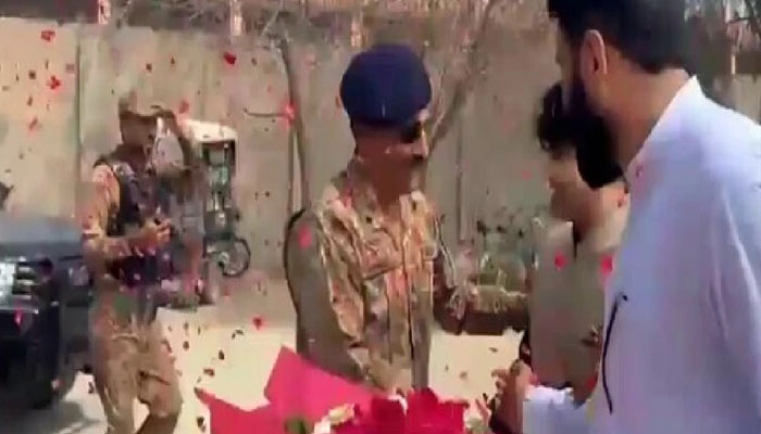 پاک فوج کے زیراہتمام بنوں میں پینٹنگ و آرٹس ایونٹ کا انعقاد، طلبا ، شہریوں کی بھرپور شرکت