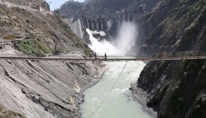 آبی دہشت گردی نہ رک سکی ،دریائے برہم پترا پر  انڈیا کا 77 ارب ڈالر کا پن بجلی منصوبہ