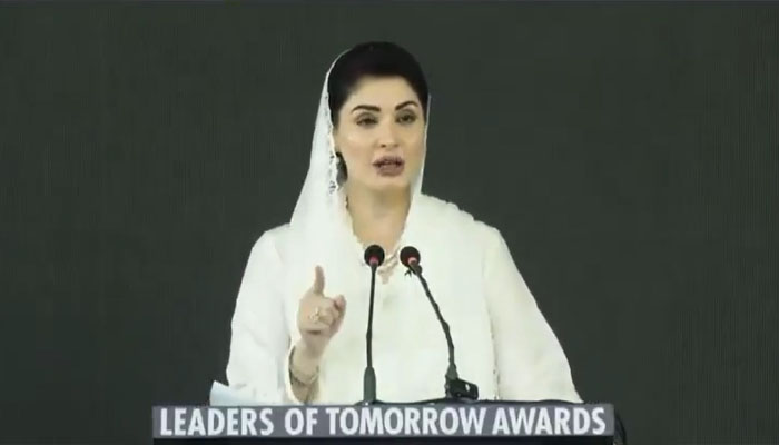 عوام کے ہاتھوں میں کشکول نہیں دے سکتی، وزیراعلی پنجاب مریم  نواز کا معافی مانگنے سے انکار