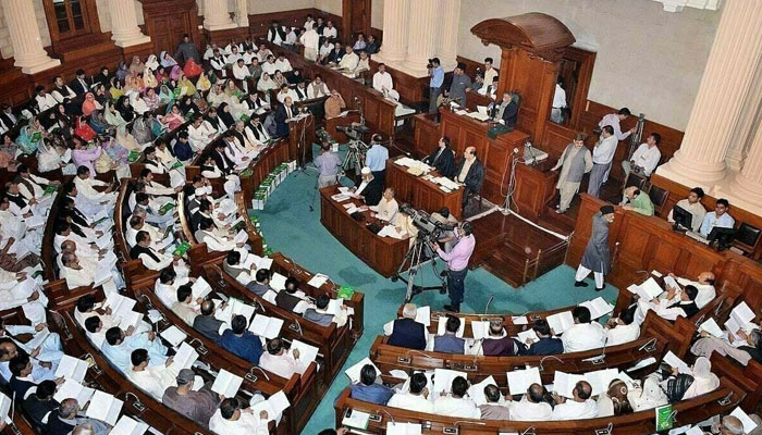 27ویں ترمیم بھی قبول،اسپیکر پنجاب اسمبلی کا بلدیاتی ایکٹ کو آئینی تحفظ فراہم کرنے کا مطالبہ،آرٹیکل 140 اے میں ترمیم کی قرارداد وفاق کو ارسال