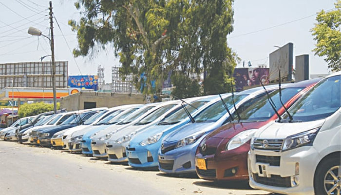ری کنڈیشنڈ گاڑیوں کی درآمد پر 40 فیصد اضافی ریگولیٹری ڈیوٹی نافذ
