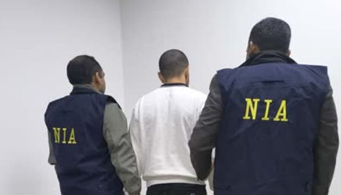 لارنس بشنوئی کا بھائی گرفتار، امریکا نے ڈی پورٹ کرکے بھارتی حکام کے حوالے کردیا