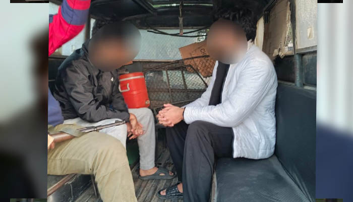 گارڈن ٹاؤن میں تیزرفتار گاڑی نے تین محنت کش لڑکیوں کو کچل ڈالا، 2 موقع پر ہلاک