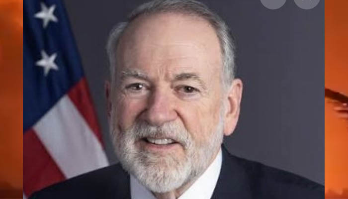 امریکی سفیر مائیک ہکابی کے بیان نے آگ لگا دی: عالمی برادری اور عالمِ اسلام میں شدید غم و غصے کی لہر، سفارتی تعلقات میں تناؤ کا خدشہ