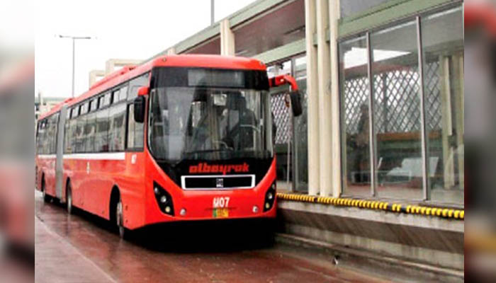 توانائی بچاؤ مہم، میٹرو بس کے اوقات کار محدود کردئیے گئے