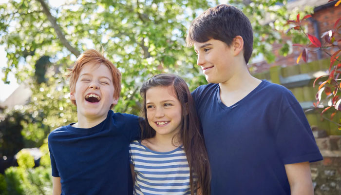 بڑا، منجھلا یا گھر کا لاڈلا؟ پیدائش کا ‘نمبر’ ہی آپ کی شخصیت کا اصل راز ہے؟