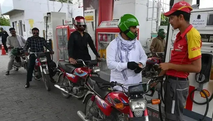 موٹرسائیکل سواروں کو ماہانہ 2000 ہزار امداد کیسے ملے گی؟ جانئیے طریق کار