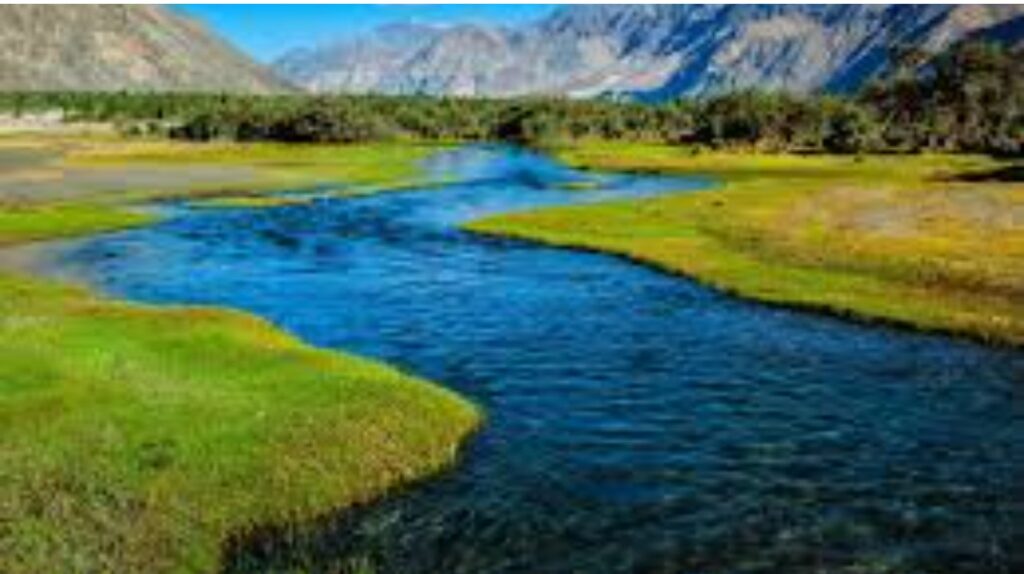 نہروں، دریا وں پر نہانے پابندی عائد