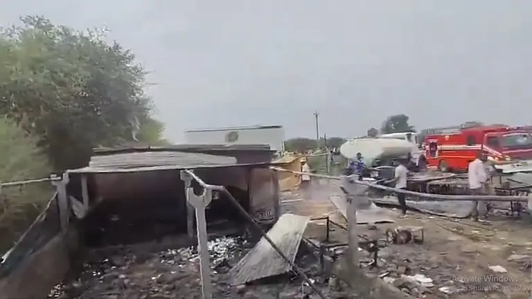 پٹاخہ فیکٹری میں دھماکہ،آٹھ افرادہلاک