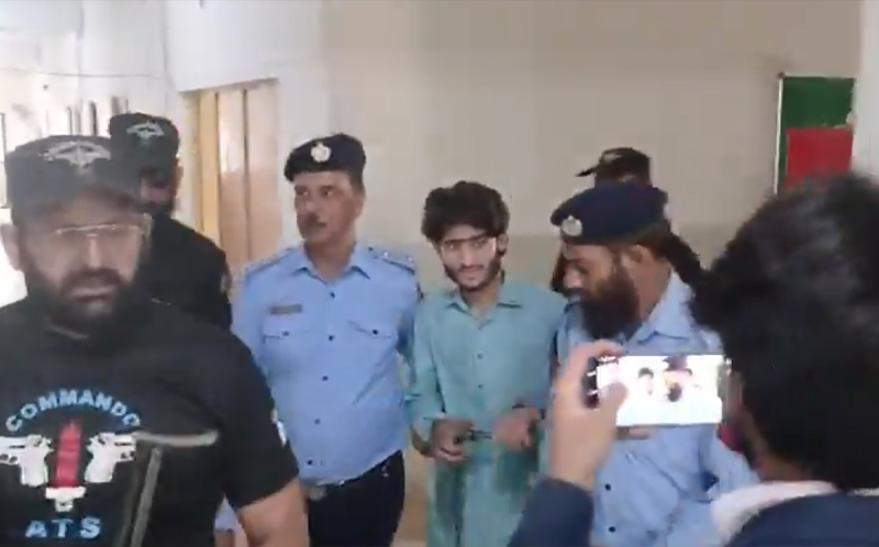 گروپ کیپٹن شہید عاصم طارق قتل کیس: گواہوں نے ملزم کو شناخت کر لیا، عدالت کا 7 روزہ جسمانی ریمانڈ منظور