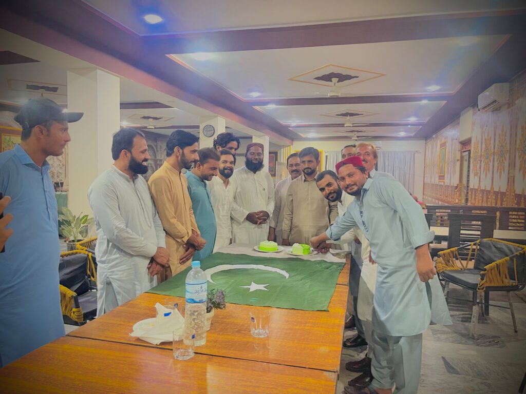 ینگ جرنلسٹ پریس کلب تلمبہ کے زیرِ اہتمام یومِ آزادی کی تقریب