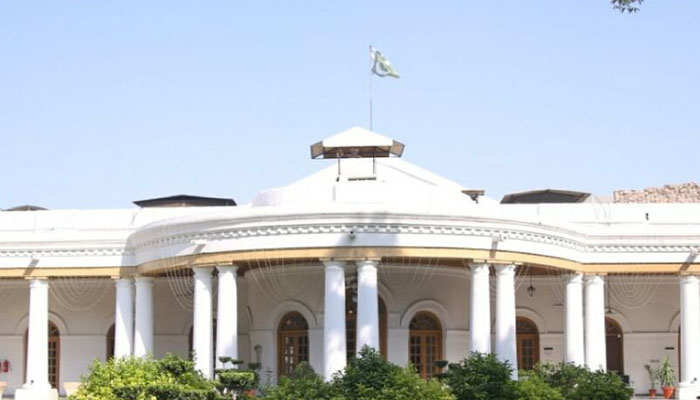 ”سیکیورٹی تحفظات“، IMF کی شرط کے باوجود بیوروکریٹس کے اثاثے پبلک نہ کرنے کا فیصلہ