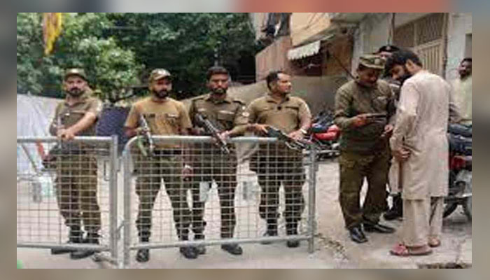فول پروف سیکیورٹی: آئی جی پنجاب کا صوبہ بھر میں ہائی الرٹ جاری، حساس مقامات اور سفارت خانوں کی نگرانی سخت