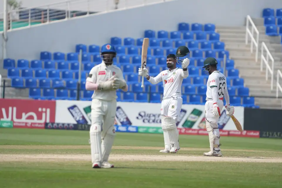 ابو ظہبی ٹیسٹ فیصلہ کن مراحل میں داخل،::بنگلہ دیش کو سات وکٹیں جبکہ افغانستان کو347رنزدرکار
